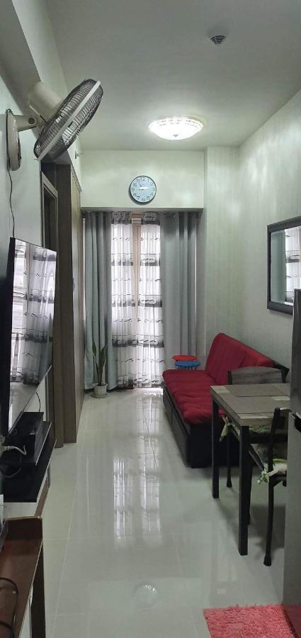 Schoenes Apartment Mit Pool-Nutzung Manila Ngoại thất bức ảnh