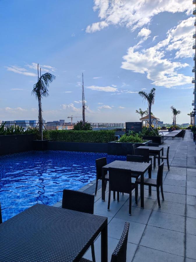 Schoenes Apartment Mit Pool-Nutzung Manila Ngoại thất bức ảnh