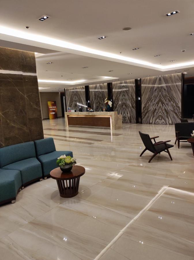 Schoenes Apartment Mit Pool-Nutzung Manila Ngoại thất bức ảnh