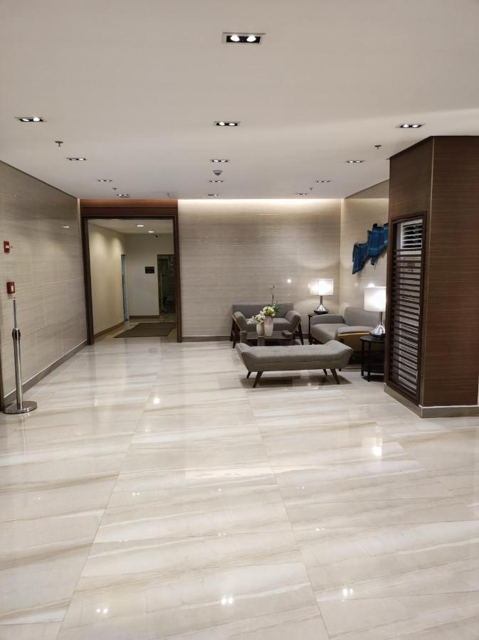 Schoenes Apartment Mit Pool-Nutzung Manila Ngoại thất bức ảnh