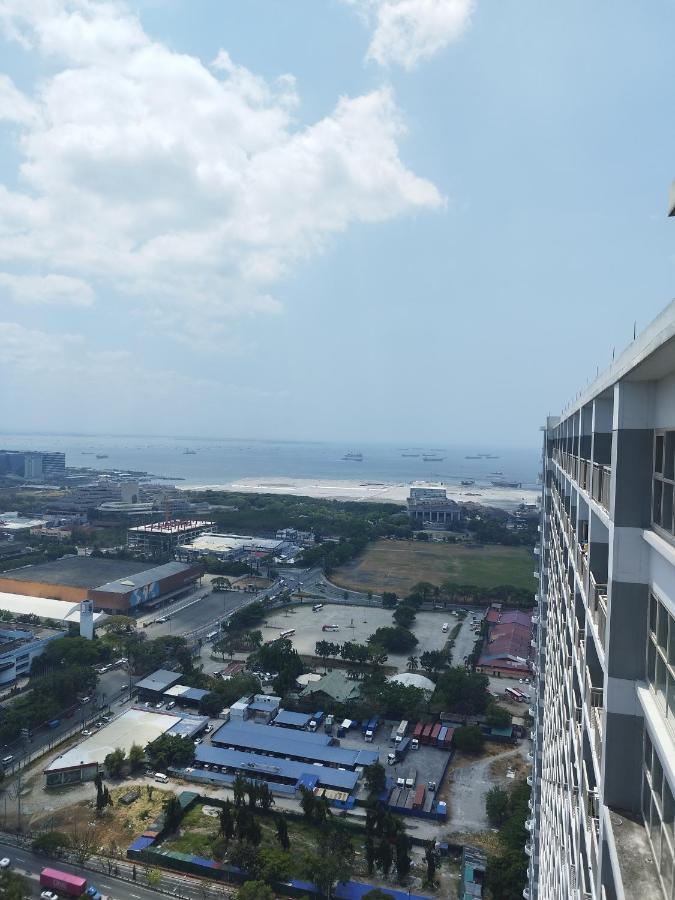 Schoenes Apartment Mit Pool-Nutzung Manila Ngoại thất bức ảnh
