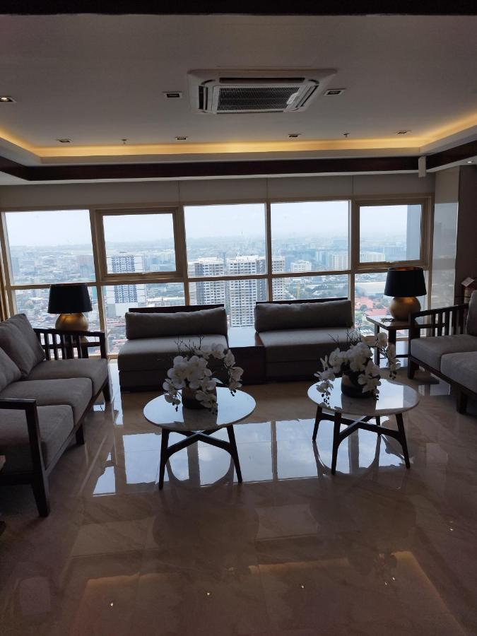 Schoenes Apartment Mit Pool-Nutzung Manila Ngoại thất bức ảnh